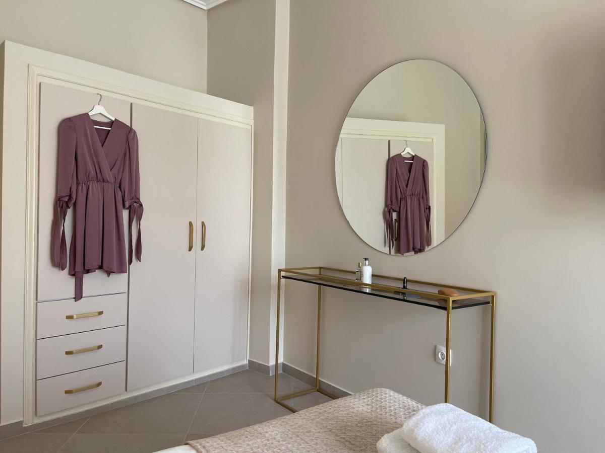 Helen Hotel Pórosz Kültér fotó
