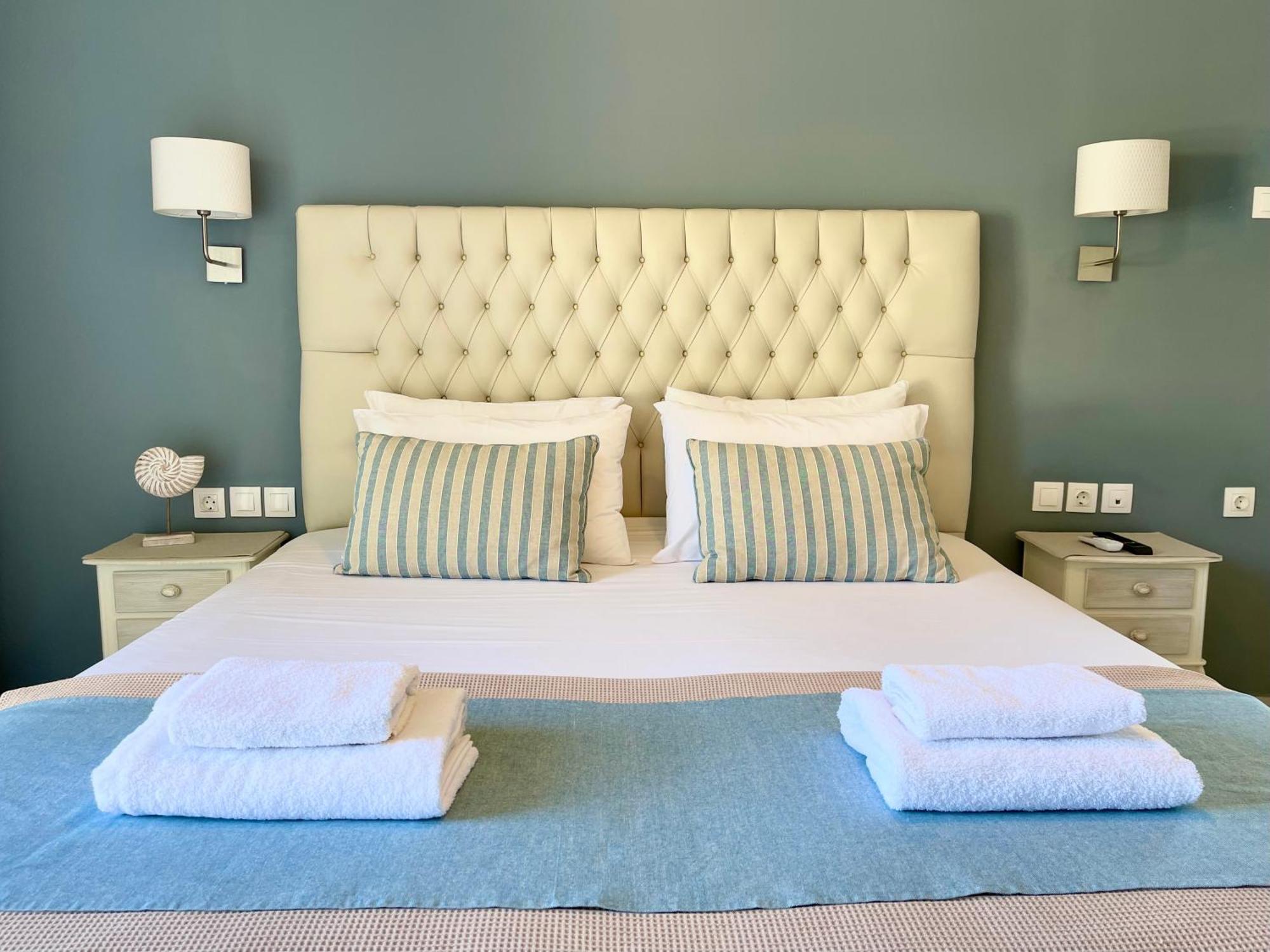 Helen Hotel Pórosz Kültér fotó